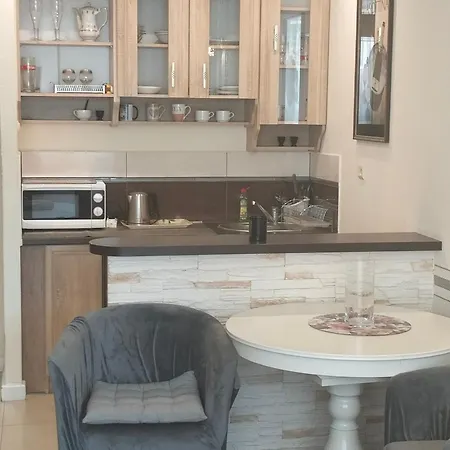 Komfortowy Apartamen Nad Morzem W Kolobrzegu 300 M Od Morza W Dzielnicy Uzdrowiskowej Exterior photo